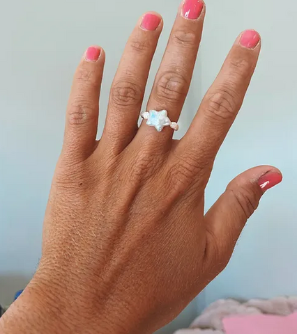 TREASURE CHEST CO PEARLY STAR RING