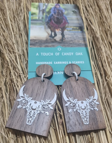 A TOUCH OF CANDY EARRINGS - TIMBER [=:WHITE SKULL WOOD ARCH]