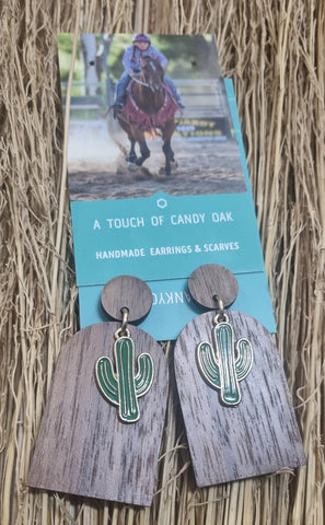 A TOUCH OF CANDY EARRINGS - TIMBER [=:GREEN CACTUS WOOD ARCH]