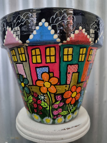 THE POT LADY HAND PAINTED POT ROW HOUSE GARDEN 