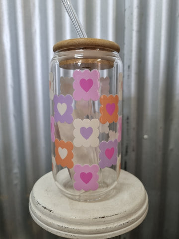 LOVE LACEY GLASS TUMBLER WITH LID & STRAW - HEART BEATS