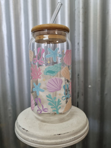 LOVE LACEY GLASS TUMBLER WITH LID & STRAW - RIBBONS N SHELLS