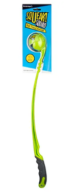 BALL TOSSING LAUNCHER SQUEAK SQUAD